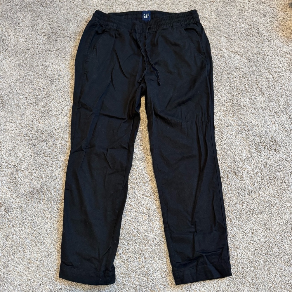 Straight leg pull on pants
